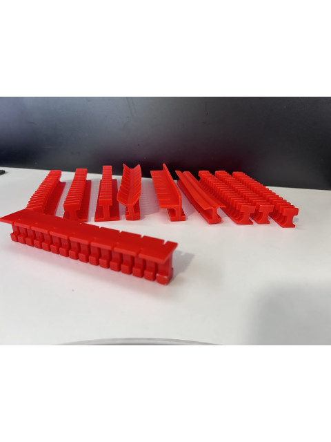 Set of 10 red tracks