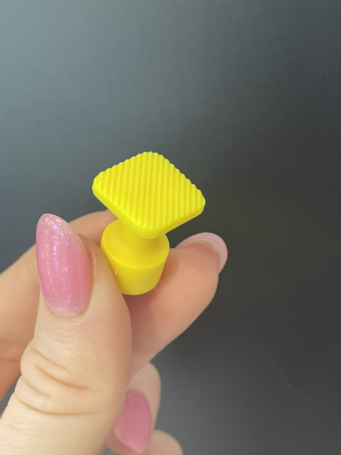 Laka Tools Glue Adapter, Yellow Square, 15 x 15 mm