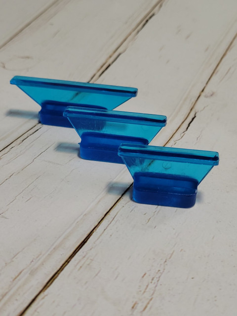 A set of crisis adapters (55x7, 40x7, 33x7mm)