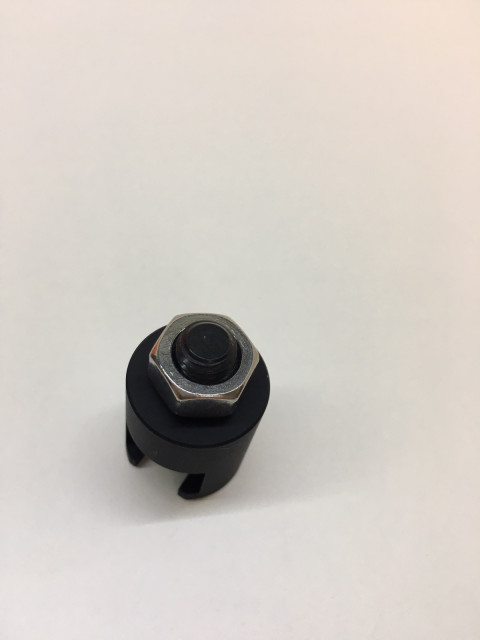Universal adapter to reverse hammer for quick-release adapters
